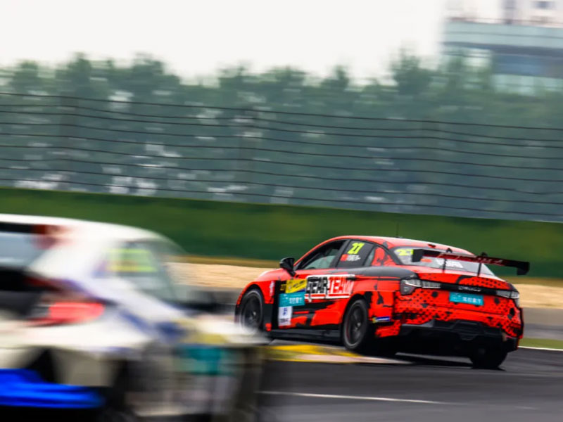 你距离职业车手有多远?